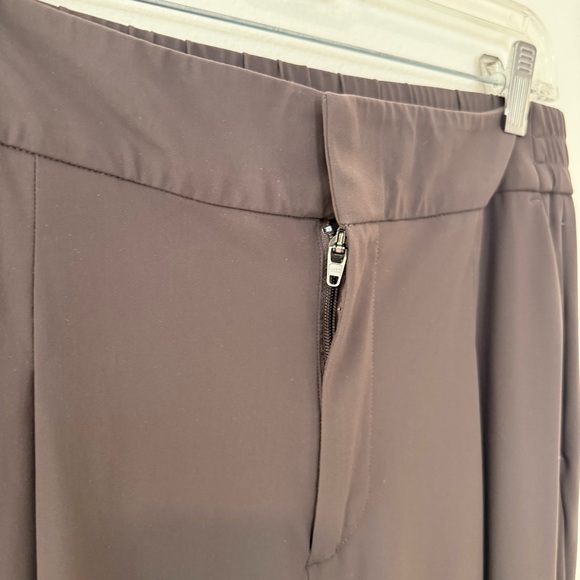 Athleta Pinnacle Brown Pleated Front Wide Leg Stretch Trousers US6 - Picture 6 of 10